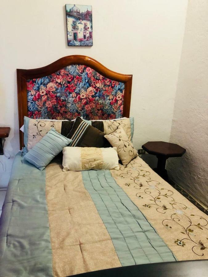 Casa De Los Ojeda サン・ミゲル・デ・アジェンデ エクステリア 写真